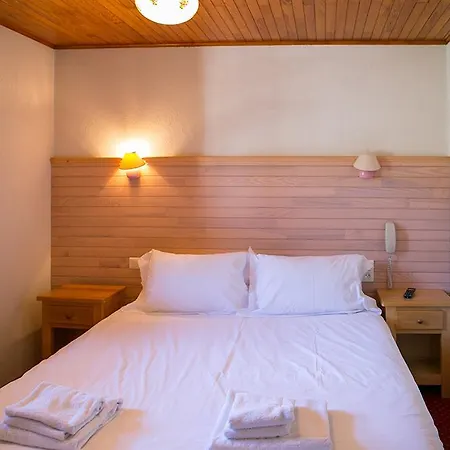 L'aubergade Hotell 2*